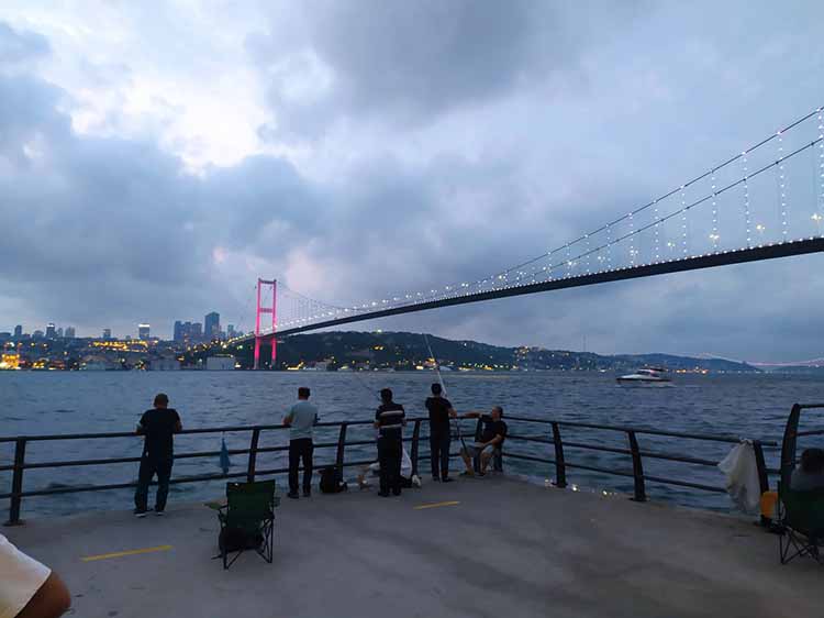 پل بعاز از نمای نزدیک