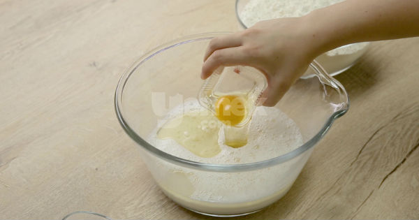 پیراشکی پف دار