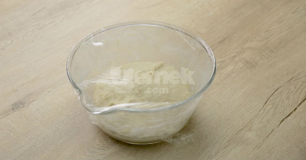 پیراشکی پف دار