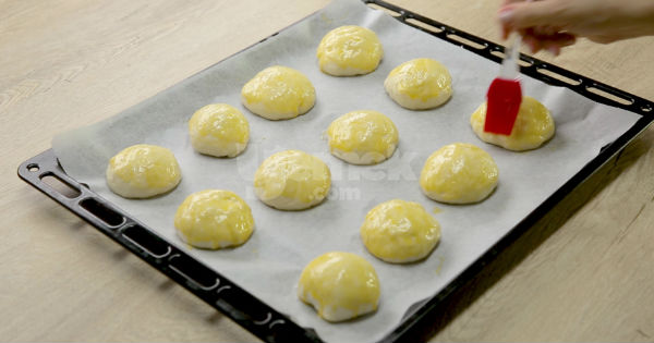 پیراشکی پف دار