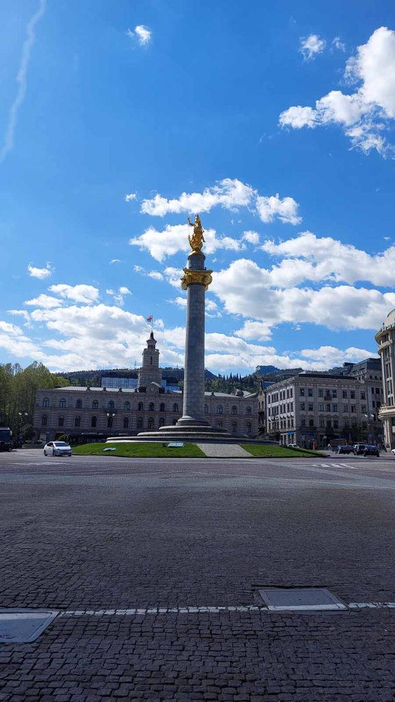 میدان آزادی